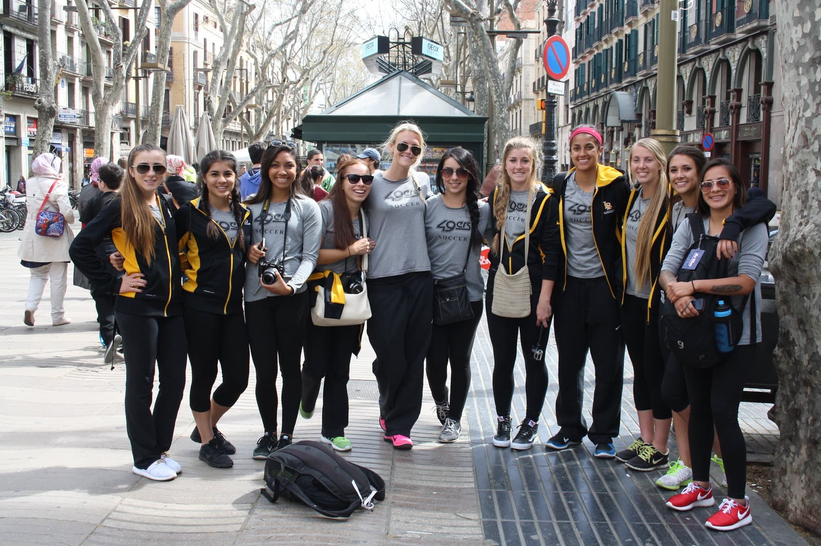 Tour group at La Rambla Barcelona